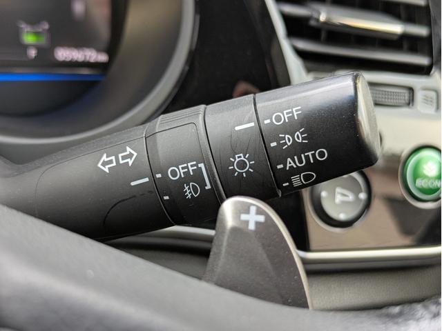 グレイス ハイブリッドＥＸ　純正ナビ　ＢＴオーディオ　ＵＳＢ接続　フルセグ　バックカメラ　衝突軽減ブレーキ　クルコン　オートＡＣ　シートヒーター　ステアリモコン　パドルシフト　純正アルミ　オートＬＥＤ　フォグ　ドラレコ　ＥＴＣ（25枚目）