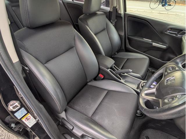 グレイス ハイブリッドＥＸ　純正ナビ　ＢＴオーディオ　ＵＳＢ接続　フルセグ　バックカメラ　衝突軽減ブレーキ　クルコン　オートＡＣ　シートヒーター　ステアリモコン　パドルシフト　純正アルミ　オートＬＥＤ　フォグ　ドラレコ　ＥＴＣ（36枚目）