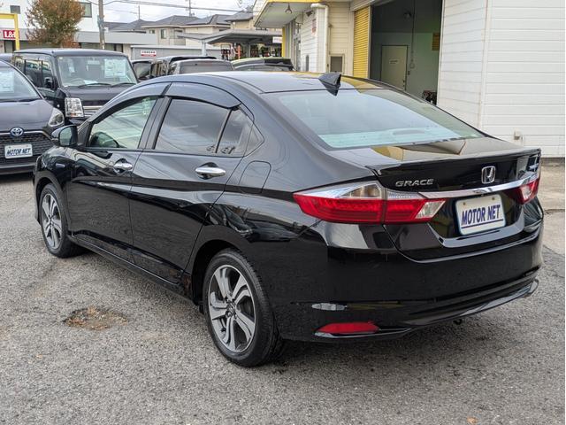 グレイス ハイブリッドＥＸ　純正ナビ　ＢＴオーディオ　ＵＳＢ接続　フルセグ　バックカメラ　衝突軽減ブレーキ　クルコン　オートＡＣ　シートヒーター　ステアリモコン　パドルシフト　純正アルミ　オートＬＥＤ　フォグ　ドラレコ　ＥＴＣ（45枚目）