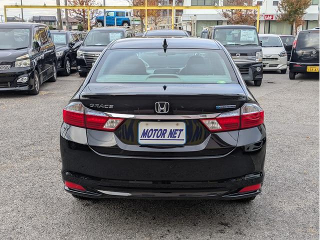 グレイス ハイブリッドＥＸ　純正ナビ　ＢＴオーディオ　ＵＳＢ接続　フルセグ　バックカメラ　衝突軽減ブレーキ　クルコン　オートＡＣ　シートヒーター　ステアリモコン　パドルシフト　純正アルミ　オートＬＥＤ　フォグ　ドラレコ　ＥＴＣ（46枚目）