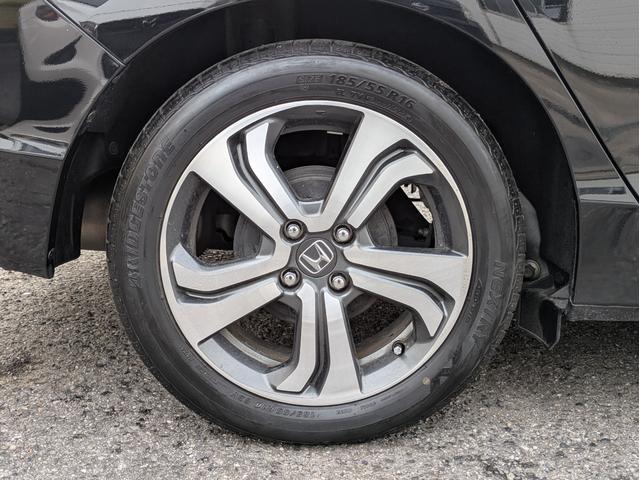 グレイス ハイブリッドＥＸ　純正ナビ　ＢＴオーディオ　ＵＳＢ接続　フルセグ　バックカメラ　衝突軽減ブレーキ　クルコン　オートＡＣ　シートヒーター　ステアリモコン　パドルシフト　純正アルミ　オートＬＥＤ　フォグ　ドラレコ　ＥＴＣ（50枚目）