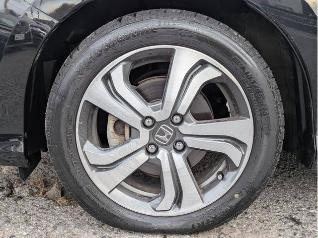 グレイス ハイブリッドＥＸ　純正ナビ　ＢＴオーディオ　ＵＳＢ接続　フルセグ　バックカメラ　衝突軽減ブレーキ　クルコン　オートＡＣ　シートヒーター　ステアリモコン　パドルシフト　純正アルミ　オートＬＥＤ　フォグ　ドラレコ　ＥＴＣ（52枚目）