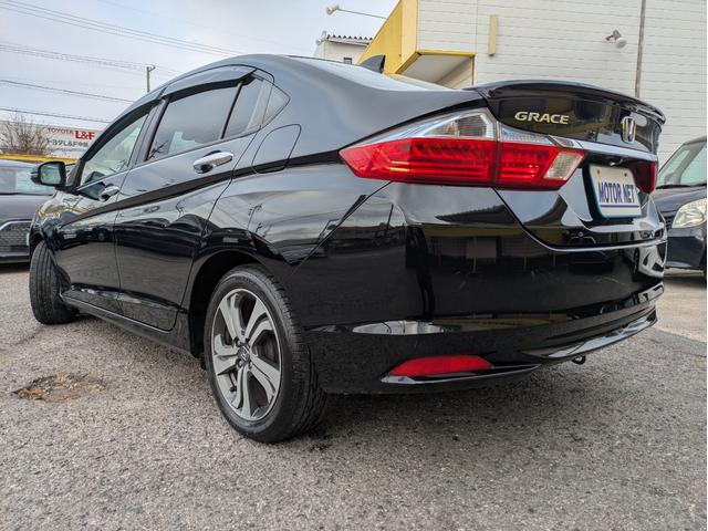 グレイス ハイブリッドＥＸ　純正ナビ　ＢＴオーディオ　ＵＳＢ接続　フルセグ　バックカメラ　衝突軽減ブレーキ　クルコン　オートＡＣ　シートヒーター　ステアリモコン　パドルシフト　純正アルミ　オートＬＥＤ　フォグ　ドラレコ　ＥＴＣ（61枚目）