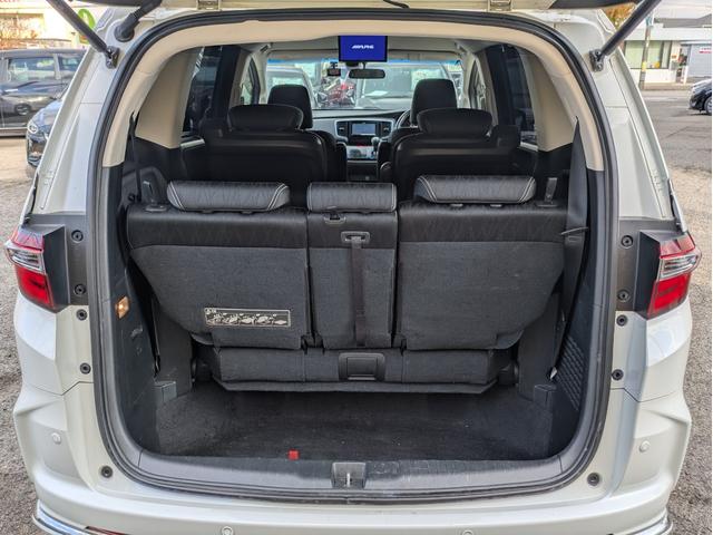 オデッセイ アブソルート・ＥＸ　メモリーナビ　ＢＴ／ＵＳＢ接続　フルセグ　Ｍサーバー　後席モニター　衝突軽減Ｂ　Ｂカメラ　障害物センサー　クルコン　ドラレコ　両側パワスラ　オートＬＥＤ　フォグ　ステアリモコン　パドルシフト　ＥＴＣ（12枚目）