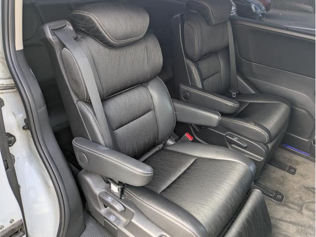 オデッセイ アブソルート・ＥＸ　メモリーナビ　ＢＴ／ＵＳＢ接続　フルセグ　Ｍサーバー　後席モニター　衝突軽減Ｂ　Ｂカメラ　障害物センサー　クルコン　ドラレコ　両側パワスラ　オートＬＥＤ　フォグ　ステアリモコン　パドルシフト　ＥＴＣ（38枚目）