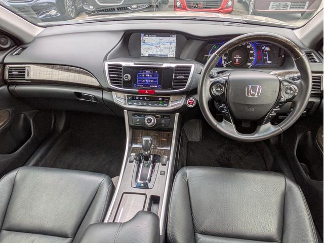 アコードハイブリッド EX 衝突軽減ブレーキ レーンアシスト 障害物センサー 追従クルコン 純正HDDナビ BTオーディオ USB接続 バックカメラ オートLED フォグ 純正アルミ ステアリモコン 電動シート ETC(13枚目)