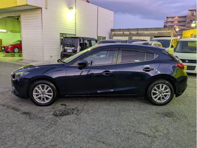 アクセラスポーツ １５Ｓ　衝突軽減ブレーキ　バックカメラ　純正ＳＤナビ　ＢＴオーディオ　ＵＳＢ接続　フルセグＴＶ　ＤＶＤ　オートエアコン　フロントフォグ　ステアリングリモコン　革巻ステア　ＭＴモード付ＡＴ　純正アルミ　ＥＴＣ（41枚目）