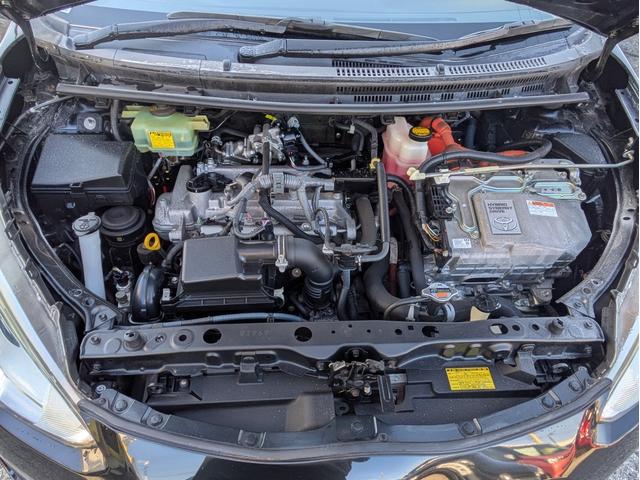 アクア Ｓ　純正ＨＤＤナビ　ＢＴオーディオ　フルセグＴＶ　ミュージックサーバー　ＤＶＤ再生　バックカメラ　オートライト　オートエアコン　スマートキー　ウインカーミラー　ＥＴＣ（50枚目）