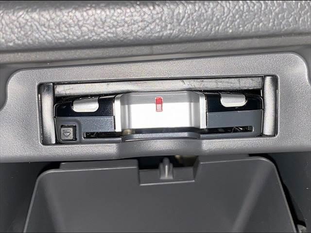 ZS トヨタ純正ナビ CD TV カラーバックカメラ 両側電動スライドドア ETC スマートキー HIDヘッドライト 純正アルミホイール パドルシフト 202ブラック フォグランプ 跳ね上げサードシート(5枚目)