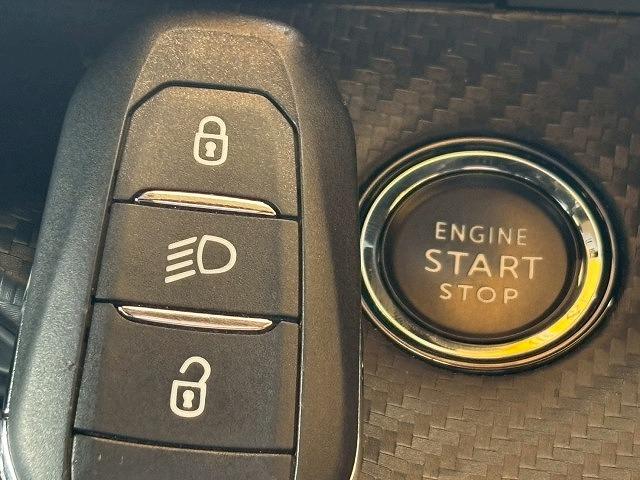 ２０８ ＧＴライン　ブラインドスポットモニター　追従クルーズコントロール　レーンキープ　軽減ブレーキ　コーナーセンサー　スマートキー　Ｂｌｕｅｔｏｏｔｈ　アップルカープレイ　ＬＥＤヘッドライト　バックカメラ　ＥＴＣ（57枚目）