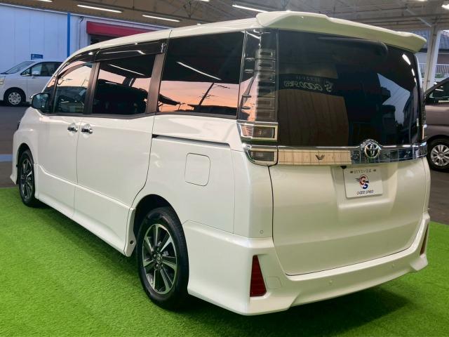 ヴォクシー ZS 煌III 9インチナビ 禁煙車 衝突軽減 レーンキープ 両側電動スライドドア クルーズコントロール 後席オートエアコン バックカメラ トヨタセーフティセンス クリアランスソナー ETC オートマチックハイビーム(37枚目)