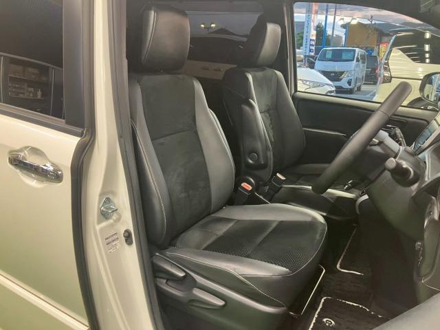 ヴォクシー ZS 煌III 9インチナビ 禁煙車 衝突軽減 レーンキープ 両側電動スライドドア クルーズコントロール 後席オートエアコン バックカメラ トヨタセーフティセンス クリアランスソナー ETC オートマチックハイビーム(38枚目)