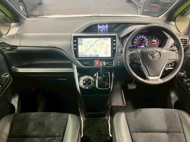 ヴォクシー ZS 煌III 9インチナビ 禁煙車 衝突軽減 レーンキープ 両側電動スライドドア クルーズコントロール 後席オートエアコン バックカメラ トヨタセーフティセンス クリアランスソナー ETC オートマチックハイビーム(43枚目)