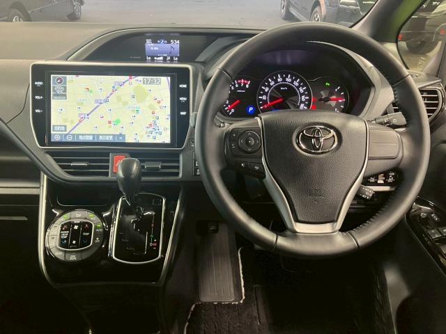 ヴォクシー ZS 煌III 9インチナビ 禁煙車 衝突軽減 レーンキープ 両側電動スライドドア クルーズコントロール 後席オートエアコン バックカメラ トヨタセーフティセンス クリアランスソナー ETC オートマチックハイビーム(45枚目)