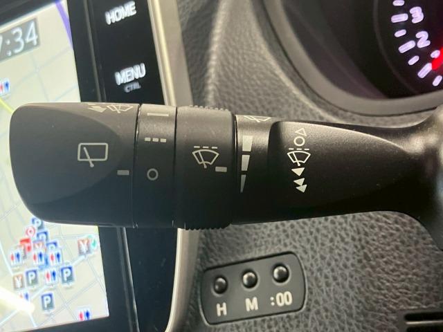 ヴォクシー ZS 煌III 9インチナビ 禁煙車 衝突軽減 レーンキープ 両側電動スライドドア クルーズコントロール 後席オートエアコン バックカメラ トヨタセーフティセンス クリアランスソナー ETC オートマチックハイビーム(56枚目)