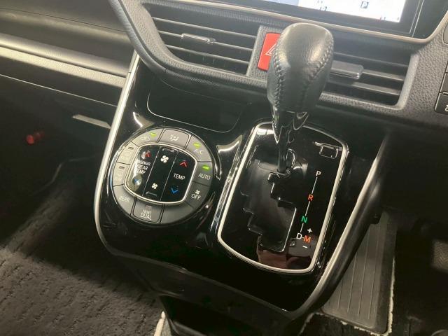 ヴォクシー ZS 煌III 9インチナビ 禁煙車 衝突軽減 レーンキープ 両側電動スライドドア クルーズコントロール 後席オートエアコン バックカメラ トヨタセーフティセンス クリアランスソナー ETC オートマチックハイビーム(59枚目)