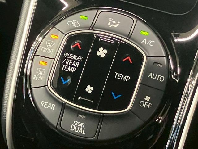 ヴォクシー ZS 煌III 9インチナビ 禁煙車 衝突軽減 レーンキープ 両側電動スライドドア クルーズコントロール 後席オートエアコン バックカメラ トヨタセーフティセンス クリアランスソナー ETC オートマチックハイビーム(60枚目)