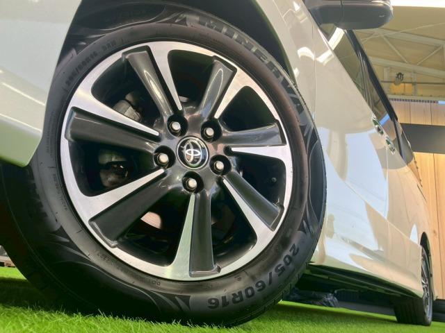 ヴォクシー ZS 煌III 9インチナビ 禁煙車 衝突軽減 レーンキープ 両側電動スライドドア クルーズコントロール 後席オートエアコン バックカメラ トヨタセーフティセンス クリアランスソナー ETC オートマチックハイビーム(71枚目)