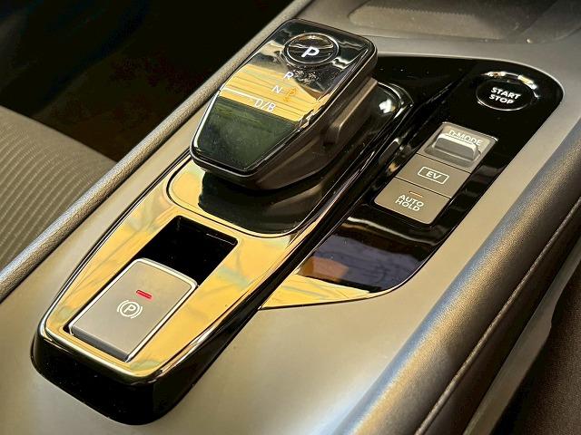 ノート Ｘ　９型ナビ　全方位　プロパイロット　ＢＳＷ　　　　デジタルインナーミラー　衝突軽減　レーンキープ　クリアランスソナー　ＥＴＣ２．０　地デジ　フロントフォグライト　ＬＥＤヘッドライト　プッシュスタート（58枚目）