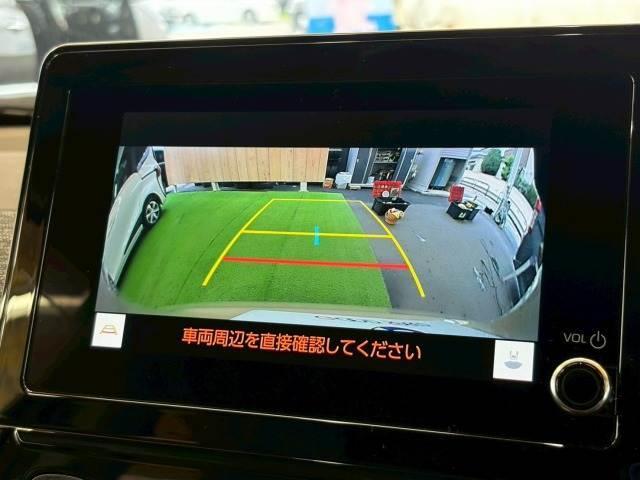 シエンタ Ｚ　８インチディスプレイオーディオ　レーダークルーズ　ＢＳＭ　衝突軽減　両側電動スライドドア　１５００Ｗ　ＥＴＣ　バックカメラ　禁煙車　３列シート　ＬＥＤヘッドライト　オートエアコン　クリアランスソナー（4枚目）