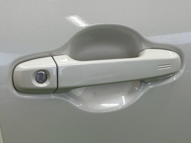 シエンタ Ｇ　Ｃｕｅｒｏ　７型ナビ　衝突軽減　レーンキープ　両側電動スライドドア　クリアランスソナー　オートマチックハイビーム　７人乗り　ＬＥＤヘッド　ＤＶＤ再生可　禁煙車　バックカメラ　ＥＴＣ　ＵＳＢ充電　スマートキー（28枚目）