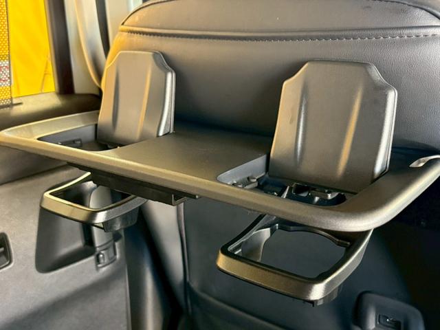 セレナ e-POWER ハイウェイスター V 12.3型ナビ 全方位 プロパイロット BSW  デジタルインナーミラー 後席オートエアコン クリアランスソナー 衝突軽減 レーンキープ ハンズフリーオートスライドドア 両側電動スライドドア 地デジ(44枚目)