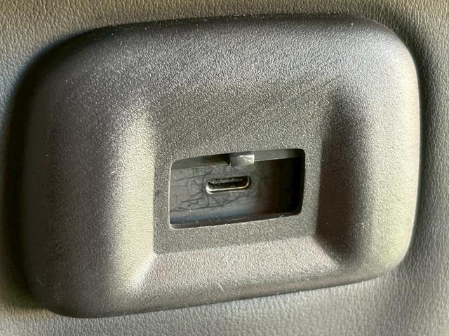 セレナ e-POWER ハイウェイスター V 12.3型ナビ 全方位 プロパイロット BSW  デジタルインナーミラー 後席オートエアコン クリアランスソナー 衝突軽減 レーンキープ ハンズフリーオートスライドドア 両側電動スライドドア 地デジ(45枚目)