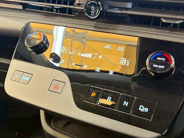 セレナ e-POWER ハイウェイスター V 12.3型ナビ 全方位 プロパイロット BSW  デジタルインナーミラー 後席オートエアコン クリアランスソナー 衝突軽減 レーンキープ ハンズフリーオートスライドドア 両側電動スライドドア 地デジ(56枚目)