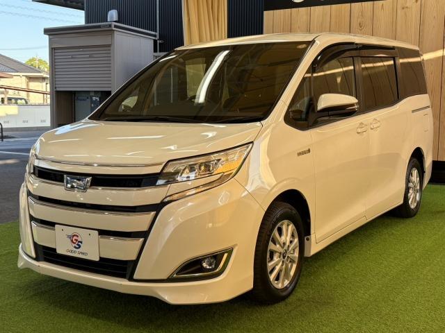 ノア ハイブリッドＧ　９型ナビ　後席モニター　クルーズコントロール　後席オートエアコン　衝突軽減　レーンキープ　両側電動スライドドア　オートマチックハイビーム　シートヒーター　バックカメラ　地デジ　プッシュスタート（32枚目）