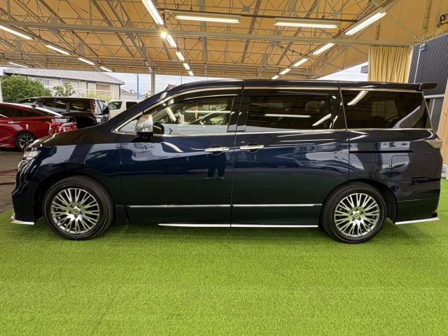 NISSAN ELGRAND AUTECH