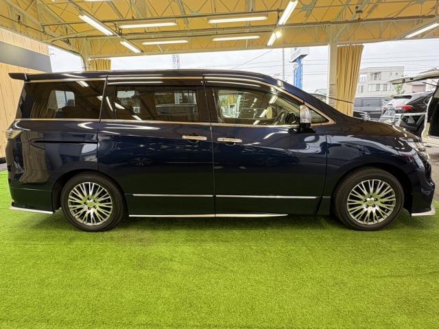 NISSAN ELGRAND AUTECH