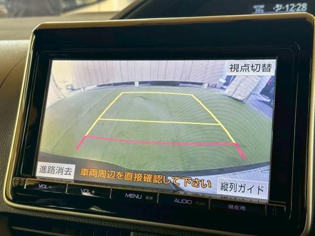 ヴォクシー ZS 4WD 9型ナビ 後席モニタ- 両側電動スライド LEDヘッドライト フロントフォグライト プッシュスタート スマートキー 7人乗り 3列シート 地デジ バックカメラ 純正アルミ オートエアコン(4枚目)