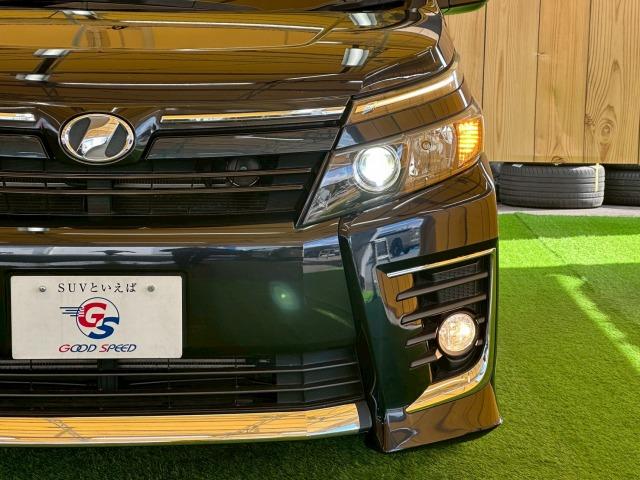 ヴォクシー ZS 4WD 9型ナビ 後席モニタ- 両側電動スライド LEDヘッドライト フロントフォグライト プッシュスタート スマートキー 7人乗り 3列シート 地デジ バックカメラ 純正アルミ オートエアコン(28枚目)