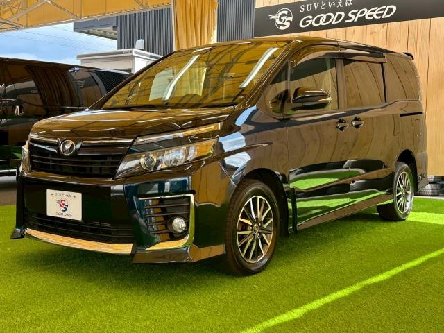 ヴォクシー ZS 4WD 9型ナビ 後席モニタ- 両側電動スライド LEDヘッドライト フロントフォグライト プッシュスタート スマートキー 7人乗り 3列シート 地デジ バックカメラ 純正アルミ オートエアコン(33枚目)