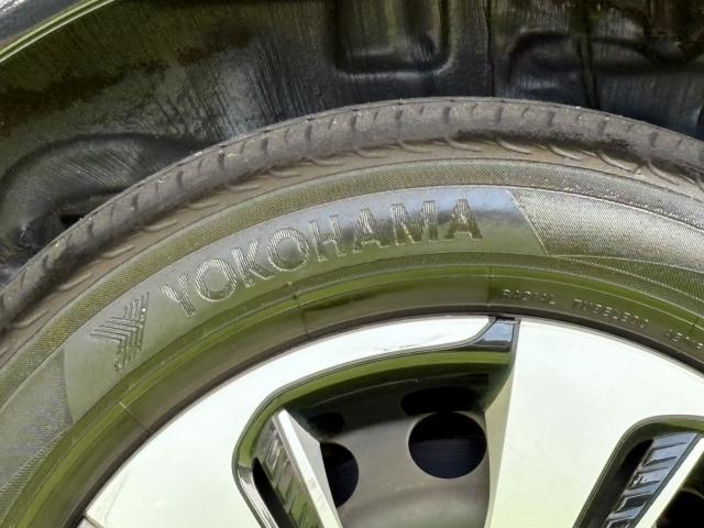 シエンタ Ｇ　クエロ　純正ナビ　衝突軽減　全方位　レーンキープＥＴＣ　オートマチックハイビーム　バックカメラ　地デジ　プッシュスタート　スマートキー　ＬＥＤヘッドライト　フロントフォグライト　両側電動スライドドア　ＥＴＣ（22枚目）