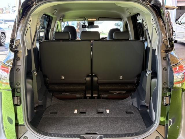 シエンタ Ｇ　クエロ　純正ナビ　衝突軽減　全方位　レーンキープＥＴＣ　オートマチックハイビーム　バックカメラ　地デジ　プッシュスタート　スマートキー　ＬＥＤヘッドライト　フロントフォグライト　両側電動スライドドア　ＥＴＣ（43枚目）