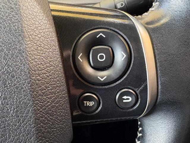 シエンタ Ｇ　クエロ　純正ナビ　衝突軽減　全方位　レーンキープＥＴＣ　オートマチックハイビーム　バックカメラ　地デジ　プッシュスタート　スマートキー　ＬＥＤヘッドライト　フロントフォグライト　両側電動スライドドア　ＥＴＣ（61枚目）