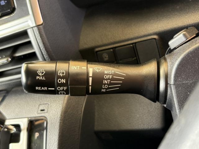 シエンタ Ｇ　クエロ　純正ナビ　衝突軽減　全方位　レーンキープＥＴＣ　オートマチックハイビーム　バックカメラ　地デジ　プッシュスタート　スマートキー　ＬＥＤヘッドライト　フロントフォグライト　両側電動スライドドア　ＥＴＣ（62枚目）