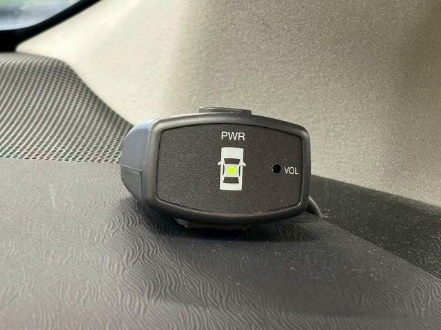 プリウスアルファ Ｇ　純正ナビ　クル－ズコントロール　衝突軽減　　レーンキープ　ＥＴＣ　オートマチックハイビーム　パワーシート　バックカメラ　コーナーセンサー　地デジ　Ｂｌｕｅｔｏｏｔｈ　フロントフォグ　プッシュスタート（8枚目）