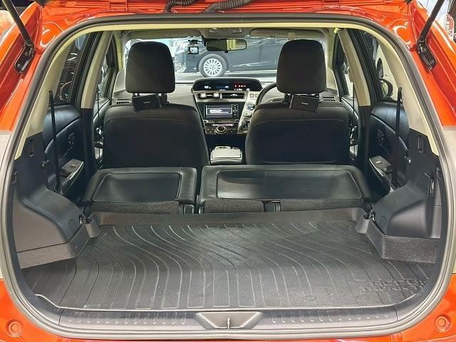 プリウスアルファ Ｇ　純正ナビ　クル－ズコントロール　衝突軽減　　レーンキープ　ＥＴＣ　オートマチックハイビーム　パワーシート　バックカメラ　コーナーセンサー　地デジ　Ｂｌｕｅｔｏｏｔｈ　フロントフォグ　プッシュスタート（12枚目）