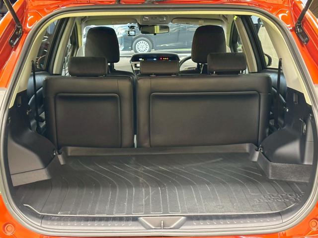 プリウスアルファ Ｇ　純正ナビ　クル－ズコントロール　衝突軽減　　レーンキープ　ＥＴＣ　オートマチックハイビーム　パワーシート　バックカメラ　コーナーセンサー　地デジ　Ｂｌｕｅｔｏｏｔｈ　フロントフォグ　プッシュスタート（39枚目）