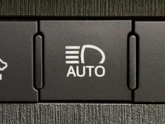 プリウスアルファ Ｇ　純正ナビ　クル－ズコントロール　衝突軽減　　レーンキープ　ＥＴＣ　オートマチックハイビーム　パワーシート　バックカメラ　コーナーセンサー　地デジ　Ｂｌｕｅｔｏｏｔｈ　フロントフォグ　プッシュスタート（57枚目）