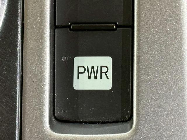 プリウスアルファ Ｇ　純正ナビ　クル－ズコントロール　衝突軽減　　レーンキープ　ＥＴＣ　オートマチックハイビーム　パワーシート　バックカメラ　コーナーセンサー　地デジ　Ｂｌｕｅｔｏｏｔｈ　フロントフォグ　プッシュスタート（61枚目）