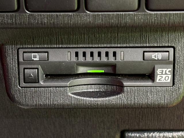 プリウスアルファ Ｇ　純正ナビ　クル－ズコントロール　衝突軽減　　レーンキープ　ＥＴＣ　オートマチックハイビーム　パワーシート　バックカメラ　コーナーセンサー　地デジ　Ｂｌｕｅｔｏｏｔｈ　フロントフォグ　プッシュスタート（65枚目）