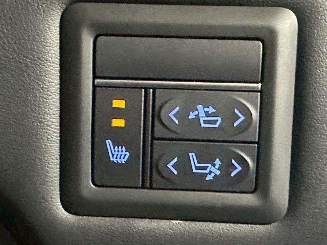 グランエース Premium 9型ナビ 全方位 後席モニター デジタルミラ レーダークルーズコントロール 衝突軽減 レーンキープ 後席オートエアコン シートヒーター オットマン 電動シート LEDヘッドライト プッシュスタート(40枚目)