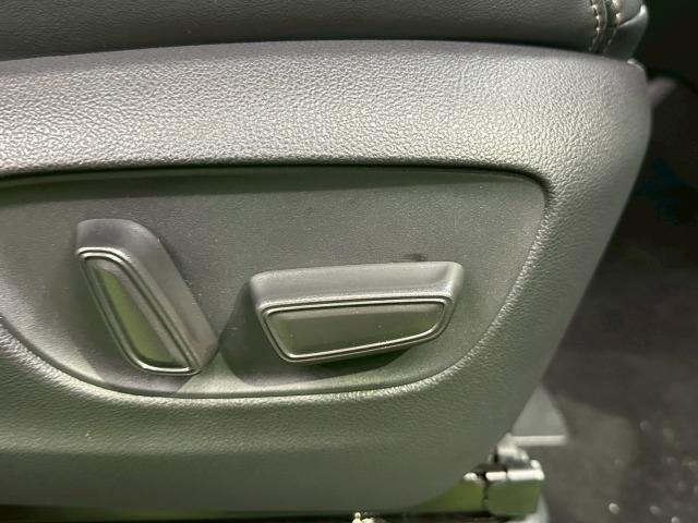 グランエース Premium 9型ナビ 全方位 後席モニター デジタルミラ レーダークルーズコントロール 衝突軽減 レーンキープ 後席オートエアコン シートヒーター オットマン 電動シート LEDヘッドライト プッシュスタート(66枚目)