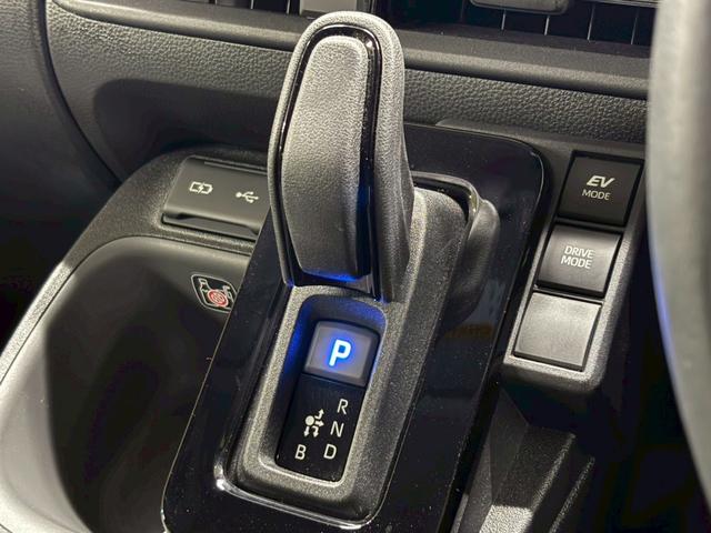 シエンタ Ｚ　１０型ナビ　全方位　ＢＳＭ　シートヒーター　レーダークルーズコントロール　衝突軽減　レーンキープ　ＥＴＣ　ステアリングヒーター　コーナーセンサー　ＬＥＤヘッドライト　オートマチックハイビーム（60枚目）