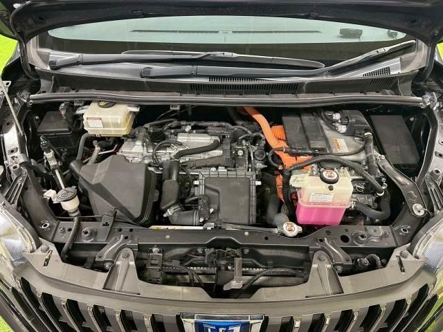 エスクァイア Gi Premium Package “Black-Tail 10型ナビ クルーズコントロール ETC  シートヒーター ステアリングヒーター 後席オートエアコン 両側電動スライドドア 地デジ バックカメラ 衝突軽減 レーンキープ プッシュスタート スマートキー(18枚目)