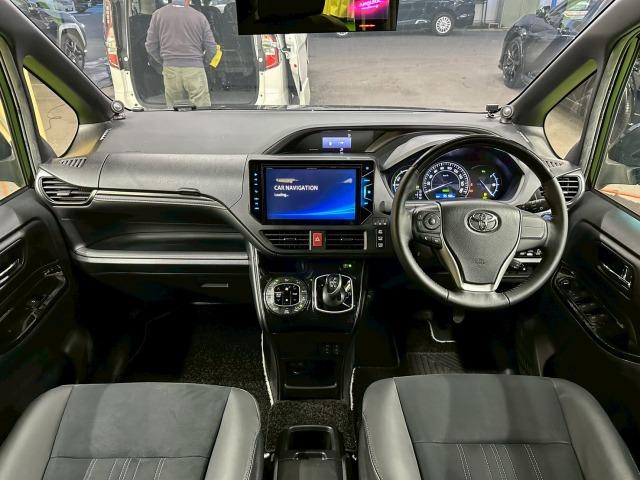 エスクァイア Gi Premium Package “Black-Tail 10型ナビ クルーズコントロール ETC  シートヒーター ステアリングヒーター 後席オートエアコン 両側電動スライドドア 地デジ バックカメラ 衝突軽減 レーンキープ プッシュスタート スマートキー(45枚目)