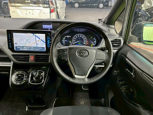 エスクァイア Gi Premium Package “Black-Tail 10型ナビ クルーズコントロール ETC  シートヒーター ステアリングヒーター 後席オートエアコン 両側電動スライドドア 地デジ バックカメラ 衝突軽減 レーンキープ プッシュスタート スマートキー(46枚目)